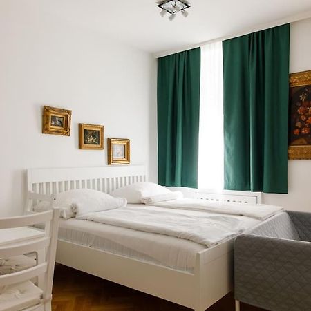 Vienna-Flats Self Check-In Apartment Ngoại thất bức ảnh