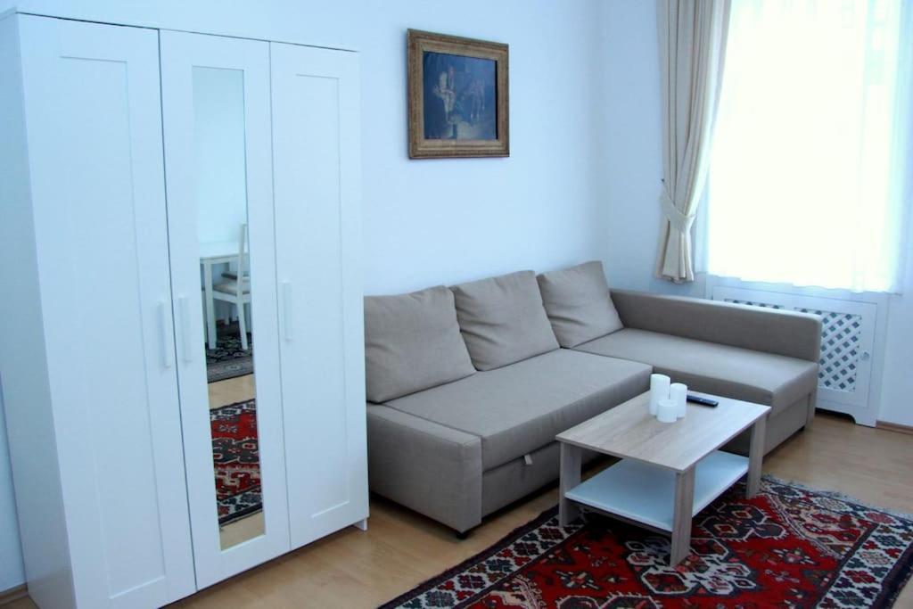 Vienna-Flats Self Check-In Apartment Ngoại thất bức ảnh