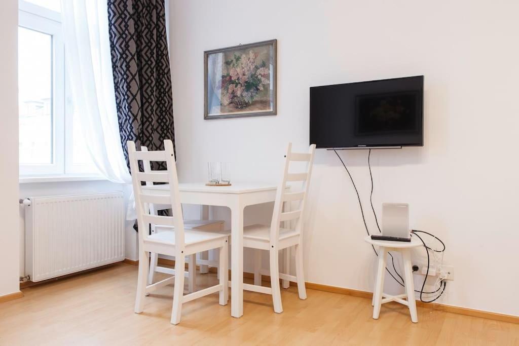 Vienna-Flats Self Check-In Apartment Ngoại thất bức ảnh