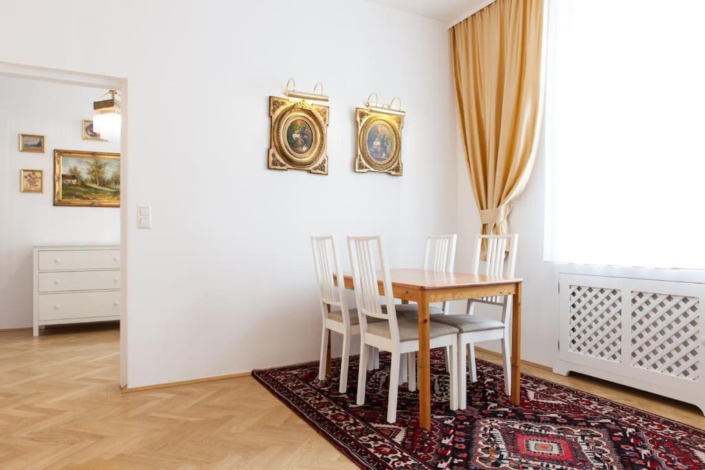 Vienna-Flats Self Check-In Apartment Ngoại thất bức ảnh