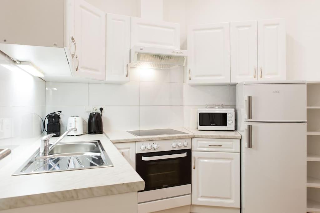 Vienna-Flats Self Check-In Apartment Ngoại thất bức ảnh