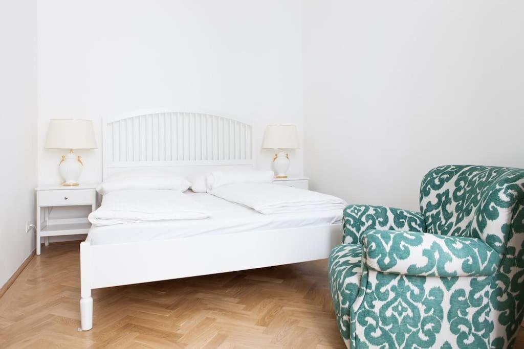Vienna-Flats Self Check-In Apartment Ngoại thất bức ảnh