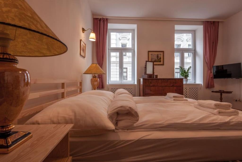 Vienna-Flats Self Check-In Apartment Ngoại thất bức ảnh