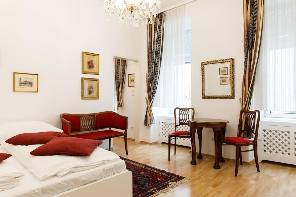 Vienna-Flats Self Check-In Apartment Ngoại thất bức ảnh
