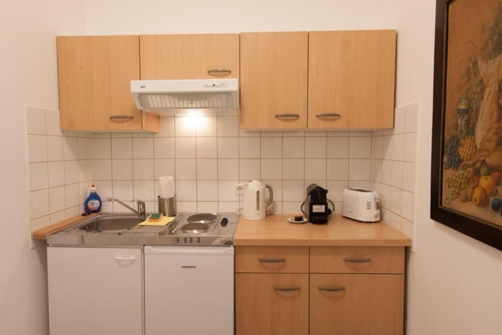 Vienna-Flats Self Check-In Apartment Ngoại thất bức ảnh